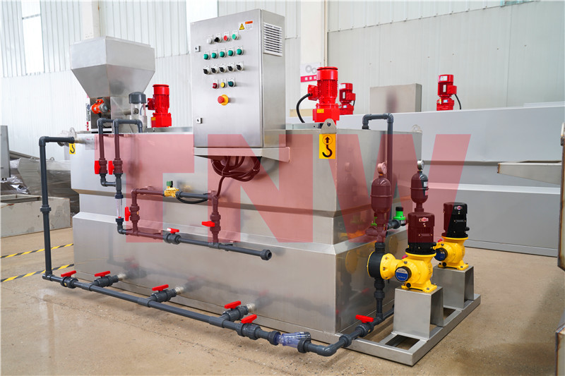 2000L自動(dòng)加藥裝置