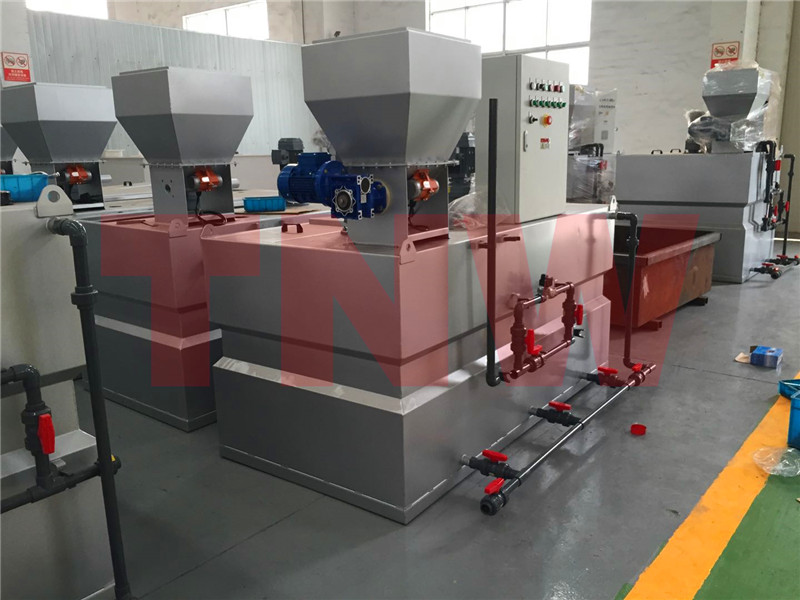 1000L自動加藥裝置